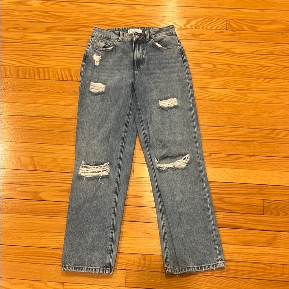 Women's Distressed Blue Jeans